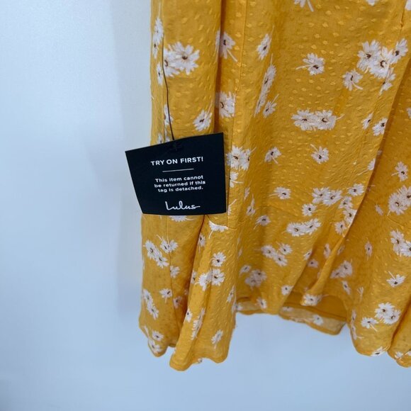 Lulus Spagetti Strap dress Size Small NWT - Picture 7 of 8